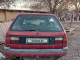 Volkswagen Passat 1991 годаүшін400 000 тг. в Шымкент – фото 4