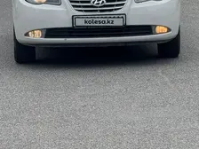 Hyundai Elantra, 2010