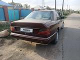 Mercedes-Benz E 200 1991 года за 900 000 тг. в Алматы – фото 4