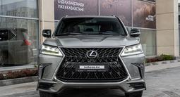 Lexus LX 570 2018 годаfor47 200 000 тг. в Астана – фото 2