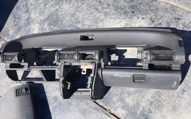 Торпеда панель с подушкой безопасности на Ланд Ровер Фрилендер за 35 000 тг. в Караганда