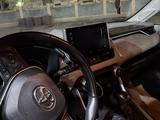 Toyota RAV4 2020 года за 10 000 000 тг. в Актобе – фото 4
