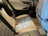 Toyota RAV4 2020 года за 10 000 000 тг. в Актобе – фото 5