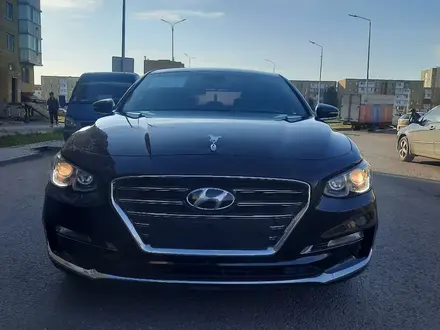 Hyundai Grandeur 2016 года за 6 300 000 тг. в Астана