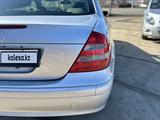 Mercedes-Benz E 320 2002 годаүшін4 950 000 тг. в Уральск – фото 4