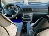 Ford Galaxy 2001 года за 2 500 000 тг. в Уральск – фото 2