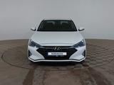 Hyundai Elantra 2020 года за 8 990 000 тг. в Шымкент – фото 2