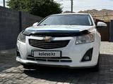 Chevrolet Cruze 2013 года за 4 400 000 тг. в Алматы – фото 2