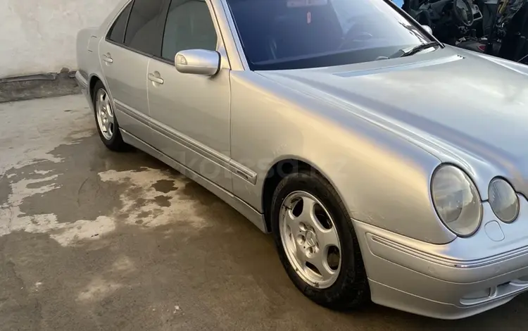 Mercedes-Benz E 320 2001 годаfor4 500 000 тг. в Кызылорда