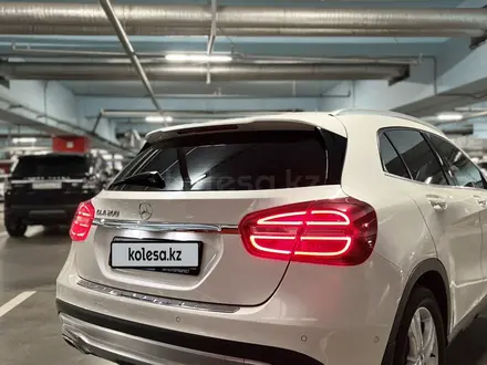 Mercedes-Benz GLA 200 2015 года за 13 000 000 тг. в Астана – фото 7