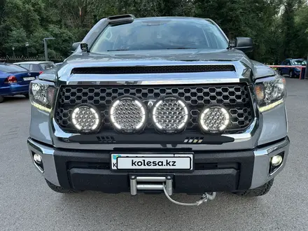 Toyota Tundra 2019 года за 30 000 000 тг. в Алматы – фото 15