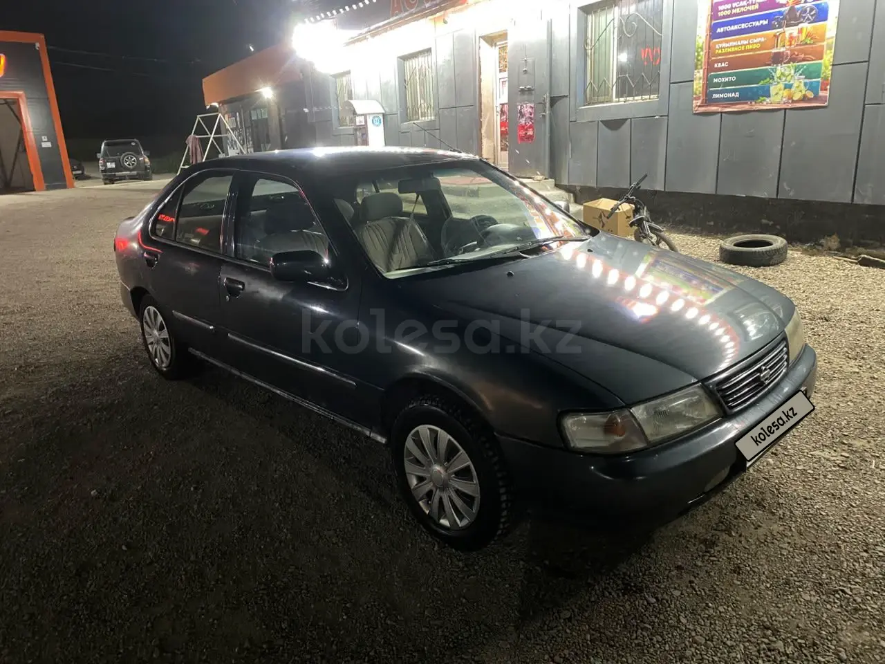 Nissan Sunny, 1995