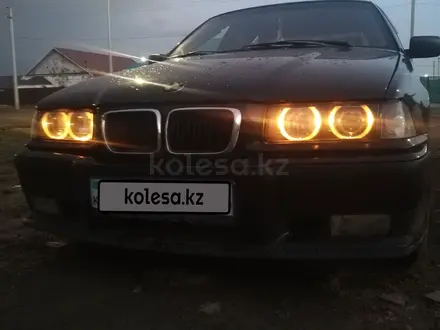 BMW 318 1993 года за 1 350 000 тг. в Атырау – фото 10