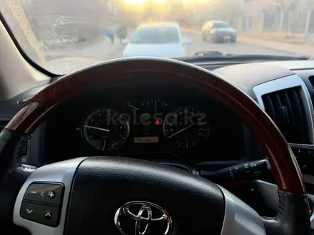 Toyota Land Cruiser 2012 года за 20 727 777 тг. в Караганда – фото 2
