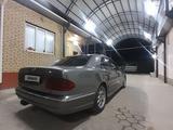 Mercedes-Benz E 55 AMG 2000 года за 5 800 000 тг. в Кызылорда – фото 2