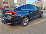 Hyundai Sonata 2019 года за 7 700 000 тг. в Актобе – фото 4