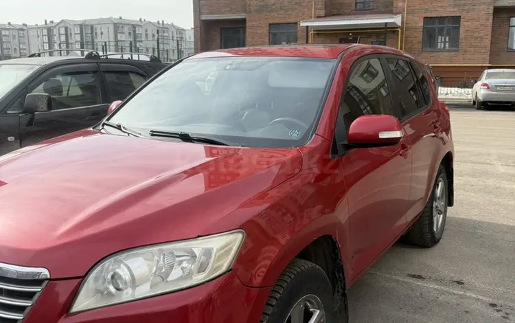 Toyota RAV4 2012 года за 7 800 000 тг. в Актобе