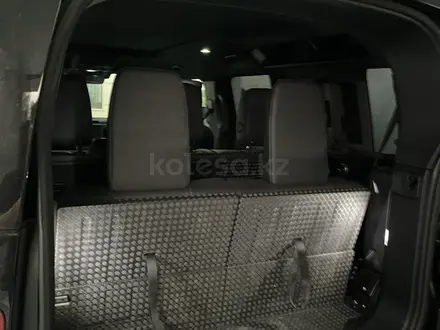 Land Rover Defender 2022 года за 41 000 000 тг. в Алматы – фото 13