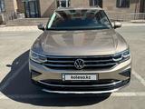 Volkswagen Tiguan 2021 года за 17 800 000 тг. в Атырау – фото 2