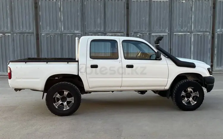 Toyota Hilux 2004 года за 3 300 000 тг. в Кокшетау