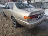 Toyota Camry 2000 года за 2 800 000 тг. в Алматы – фото 4