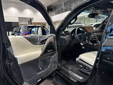 Lexus LX 600 Luxury+ 2025 года за 90 890 000 тг. в Алматы – фото 21