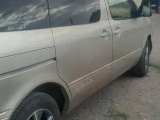 Toyota Sienna, 2000