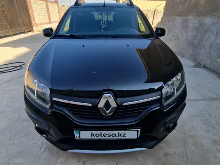 Renault Sandero 2016 года за 5 500 000 тг. в Тараз