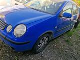 Volkswagen Polo 2000 года за 400 000 тг. в Усть-Каменогорск – фото 2