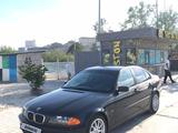 BMW 318 1999 годаүшін2 571 818 тг. в Актау