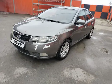 Kia Cerato 2012 года за 4 000 000 тг. в Атырау – фото 2