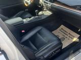 Lexus ES 300h 2015 года за 7 800 000 тг. в Актау – фото 2