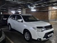 Mitsubishi Outlander 2013 годаfor7 700 000 тг. в Астана