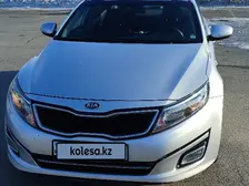Kia K5, 2015