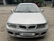Mitsubishi Carisma, 1997