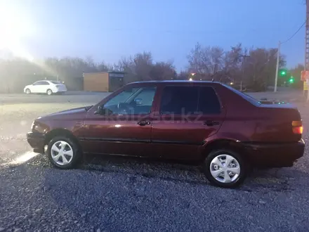 Volkswagen Vento 1994 года за 2 000 000 тг. в Караганда – фото 3