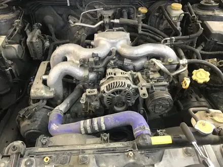 Двигатель на subaru субару мотор легаси импреза форестер оутбак ланкастер за 236 800 тг. в Алматы – фото 2