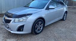 Chevrolet Cruze 2013 года за 3 700 000 тг. в Актобе – фото 2