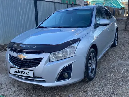 Chevrolet Cruze 2013 года за 3 700 000 тг. в Актобе – фото 3