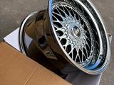 Новые диски BBS на BMW 17 5*120 j8.0/10 ET20 за 450 000 тг. в Алматы – фото 2