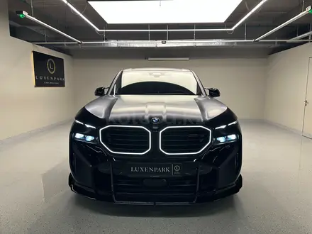 BMW XM 50e 2023 года за 99 999 999 тг. в Алматы – фото 2
