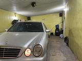 Mercedes-Benz E 320 2002 годаfor7 200 000 тг. в Шымкент – фото 2