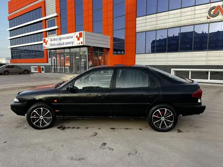 Ford Mondeo 1996 года за 1 250 000 тг. в Петропавловск – фото 4