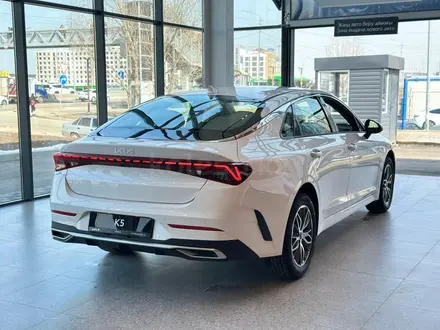 Kia K5 Premium 2026 года за 15 990 000 тг. в Астана – фото 12