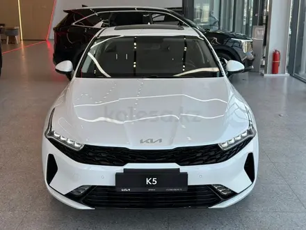 Kia K5 Premium 2026 года за 15 990 000 тг. в Астана – фото 8