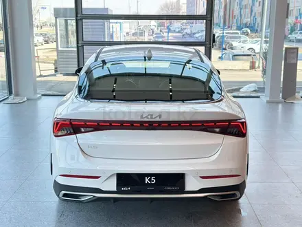 Kia K5 Premium 2026 года за 15 990 000 тг. в Астана – фото 9
