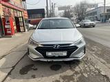Hyundai Elantra 2019 годаүшін8 600 000 тг. в Алматы