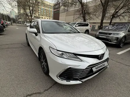 Toyota Camry 2023 года за 21 000 000 тг. в Алматы – фото 6