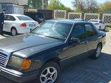 Mercedes-Benz E 200 1993 годаүшін1 550 000 тг. в Тараз