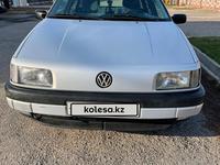 Volkswagen Passat 1992 годаүшін3 300 000 тг. в Алматы